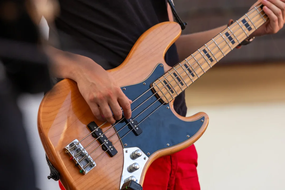 El funk, donde el bajo decide si se mueve o no
