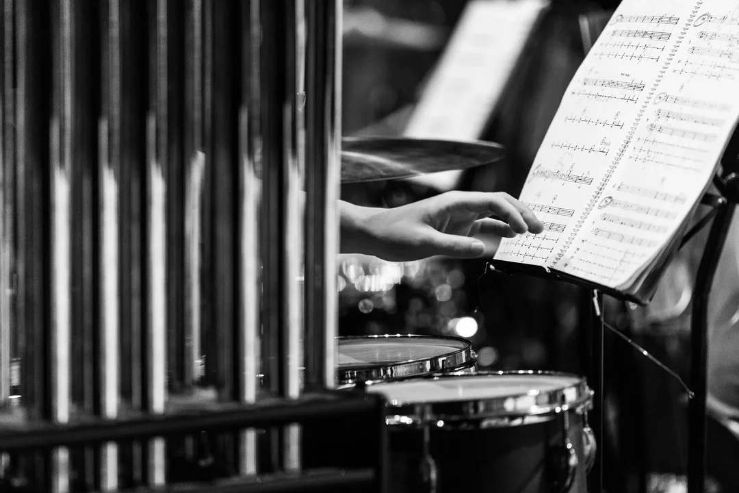 Sesión de grabación con una formación acústica