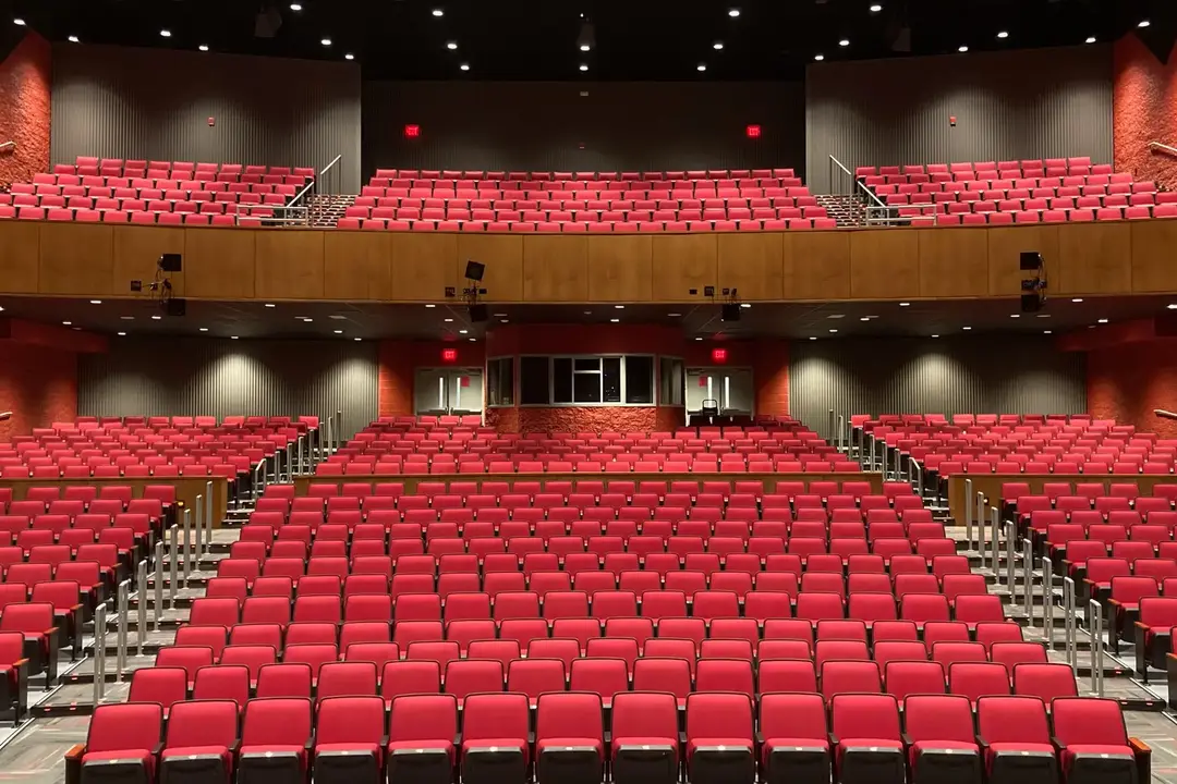 La sala, primer instrumento de esta grabación