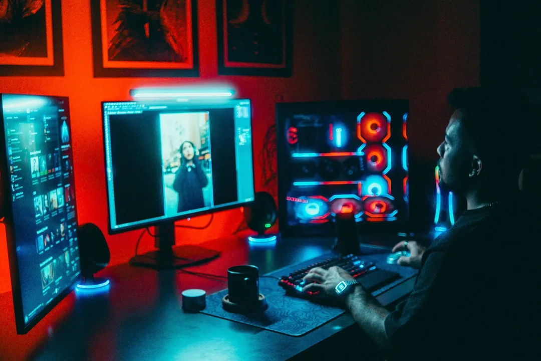 Compositor trabajando audio para videojuegos